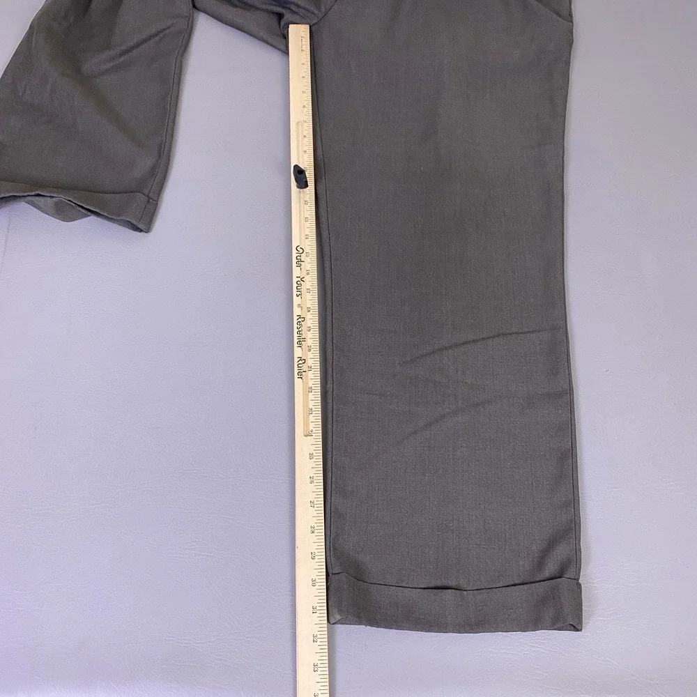 Croft‎ & Barrow Dress Pants Men's Size 42x32 Brown Pleated Cuffed Business